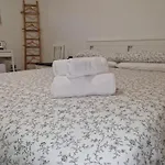 Ta' Marie Alojamento de Acomodação e Pequeno-almoço Chiaramonte Gulfi